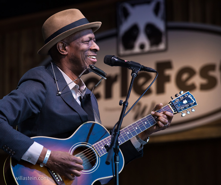 Color Photograph by Willa Stein of Keb Mo playing guitar at Merlefest